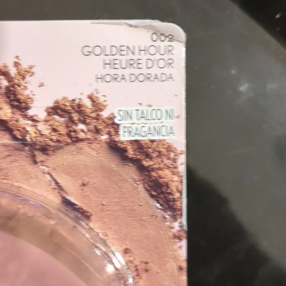 Radiant Loose Powder Bronzer